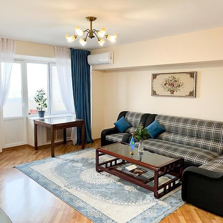 Золотой Квадрат 60 Кв2 Apartment Almaty Exterior photo